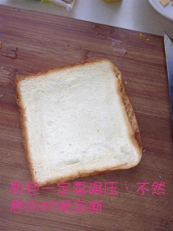 简易版热狗蛋卷怎么做，简易版热狗蛋卷怎么做好吃，简易版热狗蛋卷做法