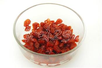 蔓越莓巧克力月饼怎么做，蔓越莓巧克力月饼怎么做好吃，蔓越莓巧克力月饼做法