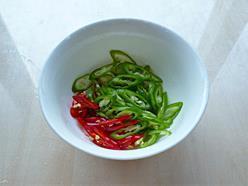 西葫芦肉饼怎么做，西葫芦肉饼怎么做好吃，西葫芦肉饼做法