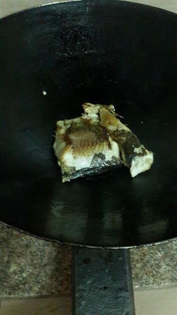 焖鱼怎么做，焖鱼怎么做好吃，焖鱼做法