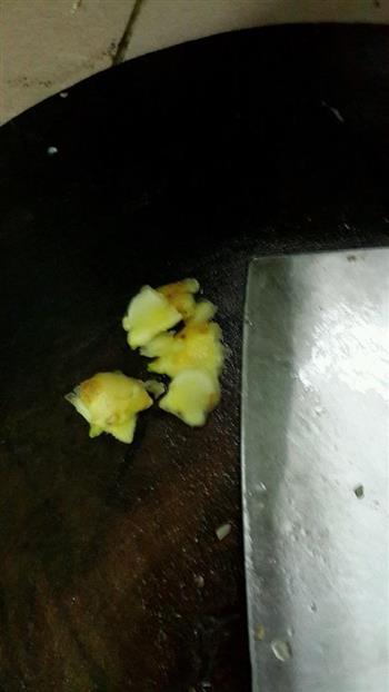 焖鱼怎么做，焖鱼怎么做好吃，焖鱼做法
