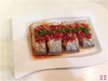 剁椒蒸带鱼怎么做，剁椒蒸带鱼怎么做好吃，剁椒蒸带鱼做法