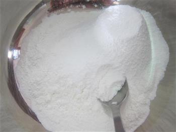 紫薯小雪球怎么做，紫薯小雪球怎么做好吃，紫薯小雪球做法