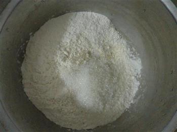 家庭式猪排汉堡怎么做，家庭式猪排汉堡怎么做好吃，家庭式猪排汉堡做法
