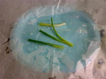 瓦煲盐焗虾怎么做，瓦煲盐焗虾怎么做好吃，瓦煲盐焗虾做法