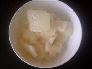 红枣银耳雪梨汤怎么做，红枣银耳雪梨汤怎么做好吃，红枣银耳雪梨汤做法