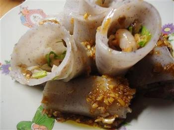 香菇虾仁肠粉怎么做，香菇虾仁肠粉怎么做好吃，香菇虾仁肠粉做法