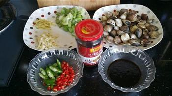 爆炒花蛤 怎么做，爆炒花蛤 怎么做好吃，爆炒花蛤 做法