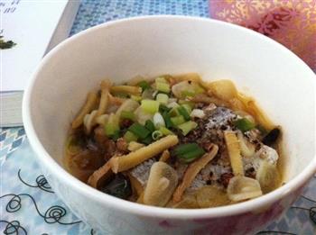 清蒸五味带鱼怎么做，清蒸五味带鱼怎么做好吃，清蒸五味带鱼做法