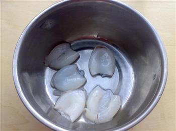 墨鱼小饭墩怎么做，墨鱼小饭墩怎么做好吃，墨鱼小饭墩做法