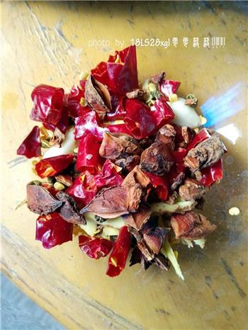 解密舌尖2-泡菜鱼怎么做，解密舌尖2-泡菜鱼怎么做好吃，解密舌尖2-泡菜鱼做法