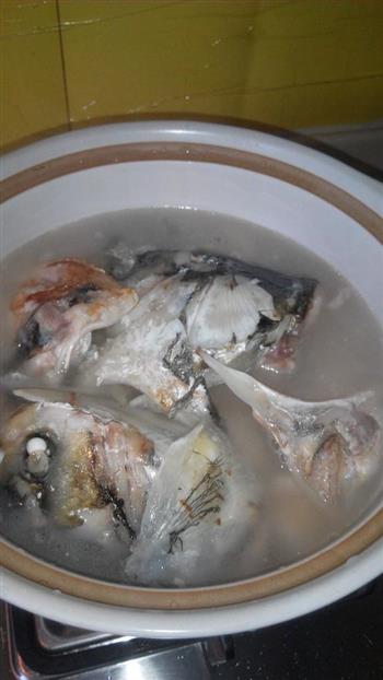 天麻鱼头豆腐汤怎么做，天麻鱼头豆腐汤怎么做好吃，天麻鱼头豆腐汤做法