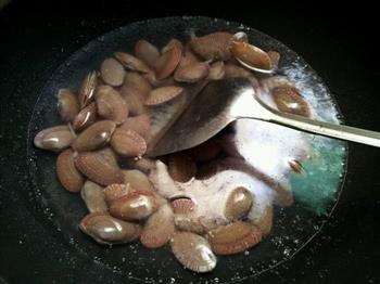 香炒花甲怎么做，香炒花甲怎么做好吃，香炒花甲做法