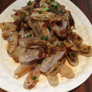 爆炒圣子怎么做，爆炒圣子怎么做好吃，爆炒圣子做法