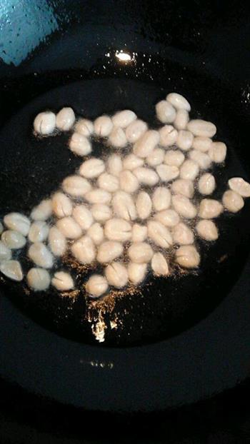 红烧马鲛鱼加脆皮花生怎么做，红烧马鲛鱼加脆皮花生怎么做好吃，红烧马鲛鱼加脆皮花生做法
