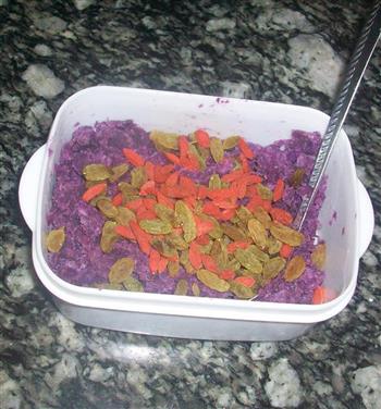 月牙紫薯包怎么做，月牙紫薯包怎么做好吃，月牙紫薯包做法