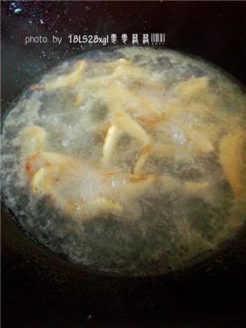 银鱼蚕豆汤怎么做，银鱼蚕豆汤怎么做好吃，银鱼蚕豆汤做法