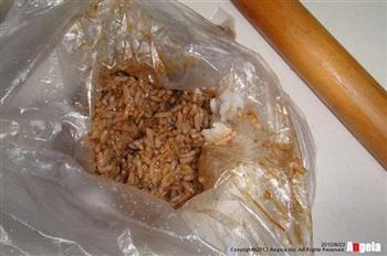 红糖米饼怎么做，红糖米饼怎么做好吃，红糖米饼做法