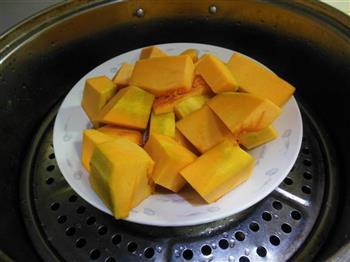 南瓜莲蓉糯米滋怎么做，南瓜莲蓉糯米滋怎么做好吃，南瓜莲蓉糯米滋做法