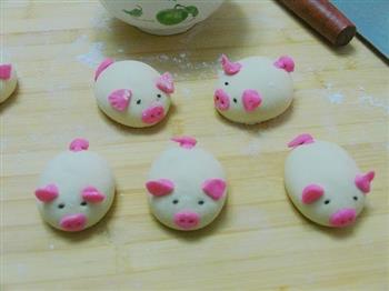 小猪水果包怎么做,小猪水果包怎么做好吃,小猪水果包做法 小猪水果包怎么做,小猪水果包怎么做好吃,小猪水果包做法
