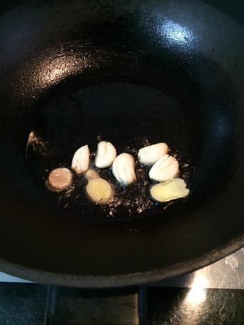 爆炒膳段怎么做，爆炒膳段怎么做好吃，爆炒膳段做法
