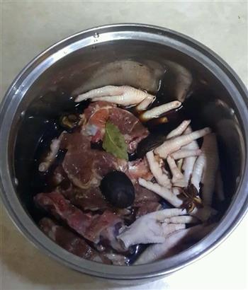 卤水拼盘猪怎么做，卤水拼盘猪怎么做好吃，卤水拼盘猪做法