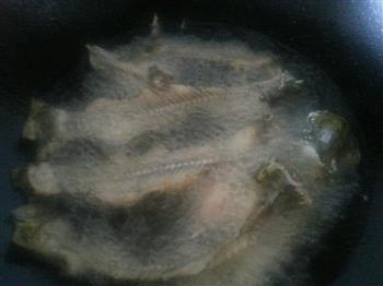 嘎鱼丸子怎么做，嘎鱼丸子怎么做好吃，嘎鱼丸子做法