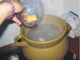 花旗参煲乌鸡汤怎么做，花旗参煲乌鸡汤怎么做好吃，花旗参煲乌鸡汤做法