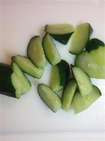 涼拌蒜辣黃瓜怎么做,涼拌蒜辣黃瓜怎么做好吃,涼拌蒜辣黃瓜做法 涼拌蒜辣黃瓜怎么做,涼拌蒜辣黃瓜怎么做好吃,涼拌蒜辣黃瓜做法