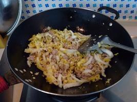 上海春卷怎么做，上海春卷怎么做好吃，上海春卷做法