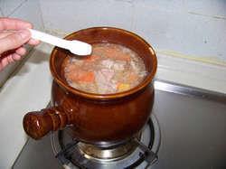 牛肉清炖胡萝卜怎么做，牛肉清炖胡萝卜怎么做好吃，牛肉清炖胡萝卜做法
