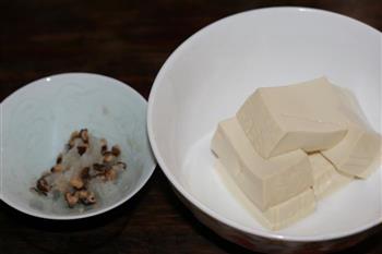 双冬酿豆腐怎么做，双冬酿豆腐怎么做好吃，双冬酿豆腐做法
