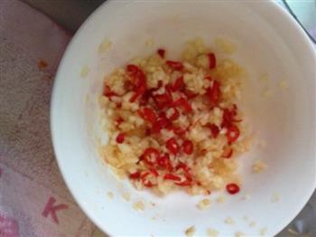蒜蓉辣椒蒸虾怎么做，蒜蓉辣椒蒸虾怎么做好吃，蒜蓉辣椒蒸虾做法