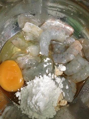 炸 虾仁怎么做，炸 虾仁怎么做好吃，炸 虾仁做法