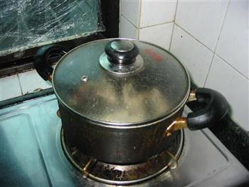 归枣煲鸡爪怎么做，归枣煲鸡爪怎么做好吃，归枣煲鸡爪做法