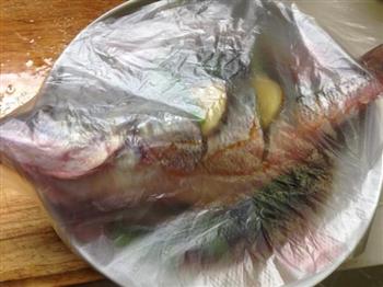 小熊家清蒸鲈鱼怎么做，小熊家清蒸鲈鱼怎么做好吃，小熊家清蒸鲈鱼做法
