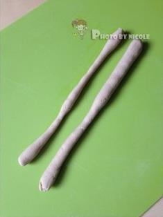 蘑菇莜面鱼鱼怎么做，蘑菇莜面鱼鱼怎么做好吃，蘑菇莜面鱼鱼做法