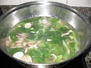 草菇芥菜汤怎么做，草菇芥菜汤怎么做好吃，草菇芥菜汤做法