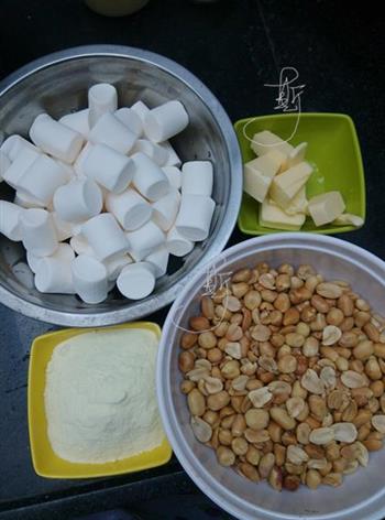 面包机版花生牛轧糖怎么做，面包机版花生牛轧糖怎么做好吃，面包机版花生牛轧糖做法