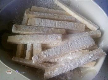 芝麻香芋条怎么做，芝麻香芋条怎么做好吃，芝麻香芋条做法