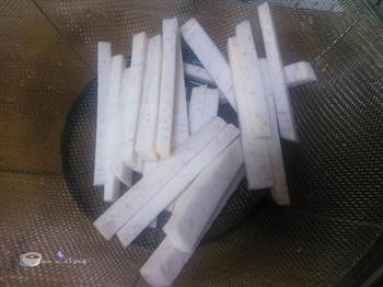 芝麻香芋条怎么做，芝麻香芋条怎么做好吃，芝麻香芋条做法
