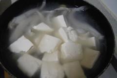 龙头鱼豆腐汤怎么做，龙头鱼豆腐汤怎么做好吃，龙头鱼豆腐汤做法