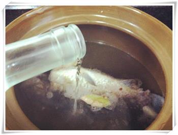 鲫鱼鸡蛋豆腐汤怎么做，鲫鱼鸡蛋豆腐汤怎么做好吃，鲫鱼鸡蛋豆腐汤做法