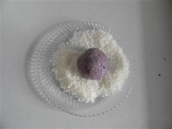 紫薯蛋白椰丝球怎么做，紫薯蛋白椰丝球怎么做好吃，紫薯蛋白椰丝球做法