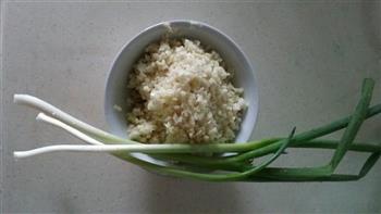 蒜泥小龙虾怎么做，蒜泥小龙虾怎么做好吃，蒜泥小龙虾做法