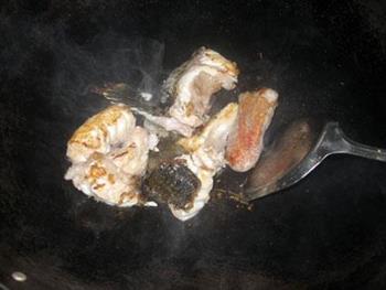 枸杞叶鱼腩汤怎么做，枸杞叶鱼腩汤怎么做好吃，枸杞叶鱼腩汤做法