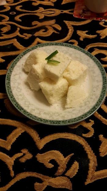 超简单琼脂版椰奶豆腐怎么做，超简单琼脂版椰奶豆腐怎么做好吃，超简单琼脂版椰奶豆腐做法