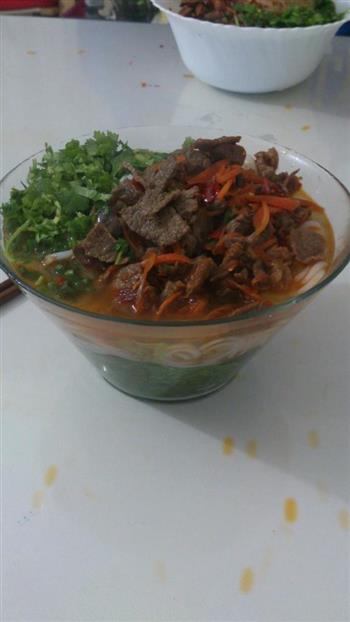 小炒牛肉干拌米粉怎么做，小炒牛肉干拌米粉怎么做好吃，小炒牛肉干拌米粉做法