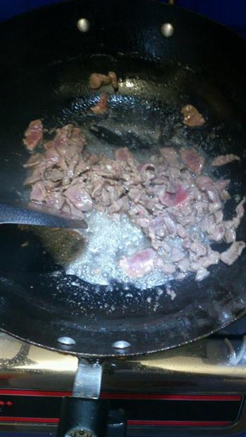 小炒牛肉干拌米粉怎么做，小炒牛肉干拌米粉怎么做好吃，小炒牛肉干拌米粉做法