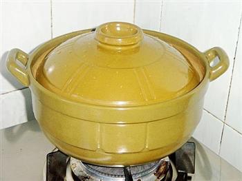 双雪杏仁瘦肉汤怎么做，双雪杏仁瘦肉汤怎么做好吃，双雪杏仁瘦肉汤做法